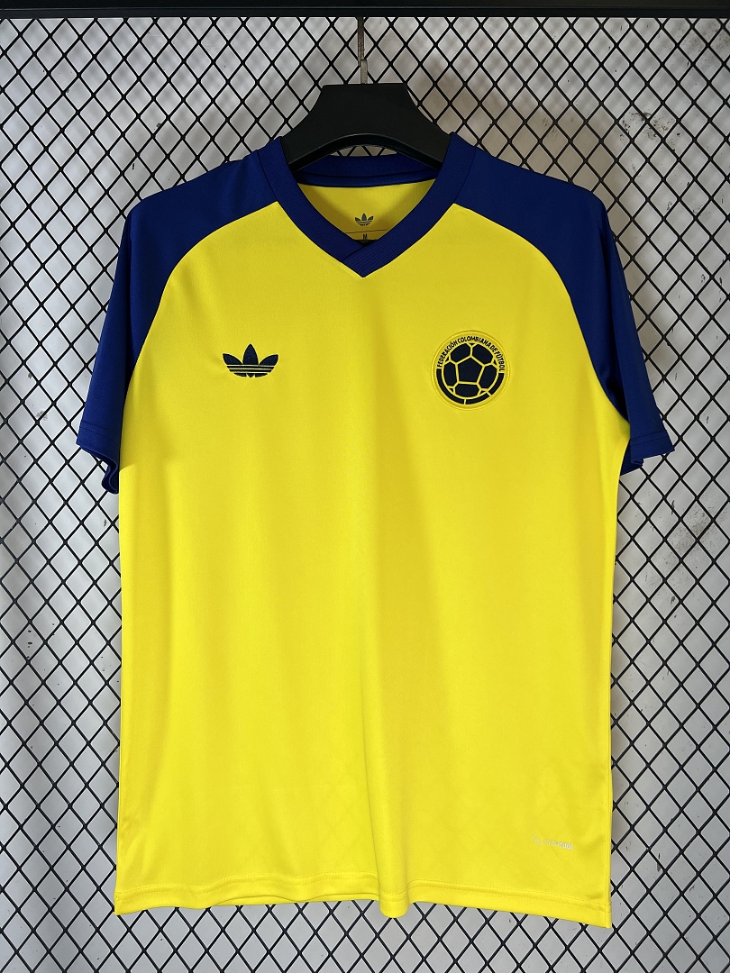 Yellow Colombia Pre-match Jersey - view 4