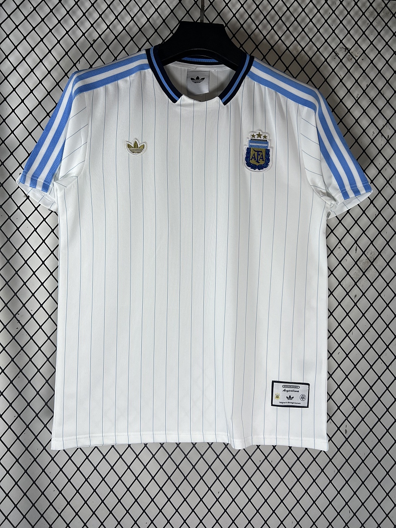 White Argentina - view 3