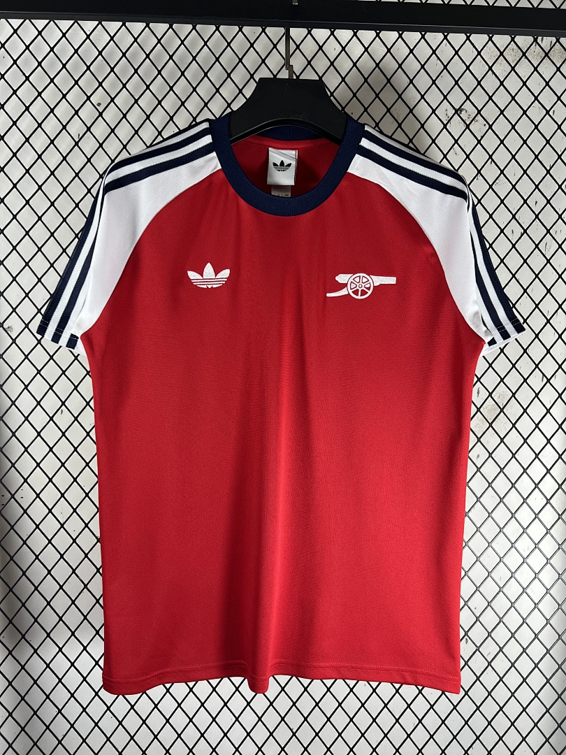 Arsenal Training Jersey - view 4