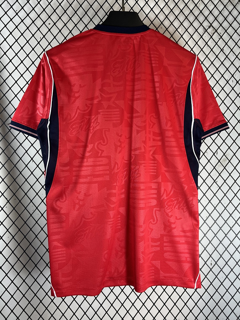 How to Style Your National Team England Away Jersey for Every Occasion