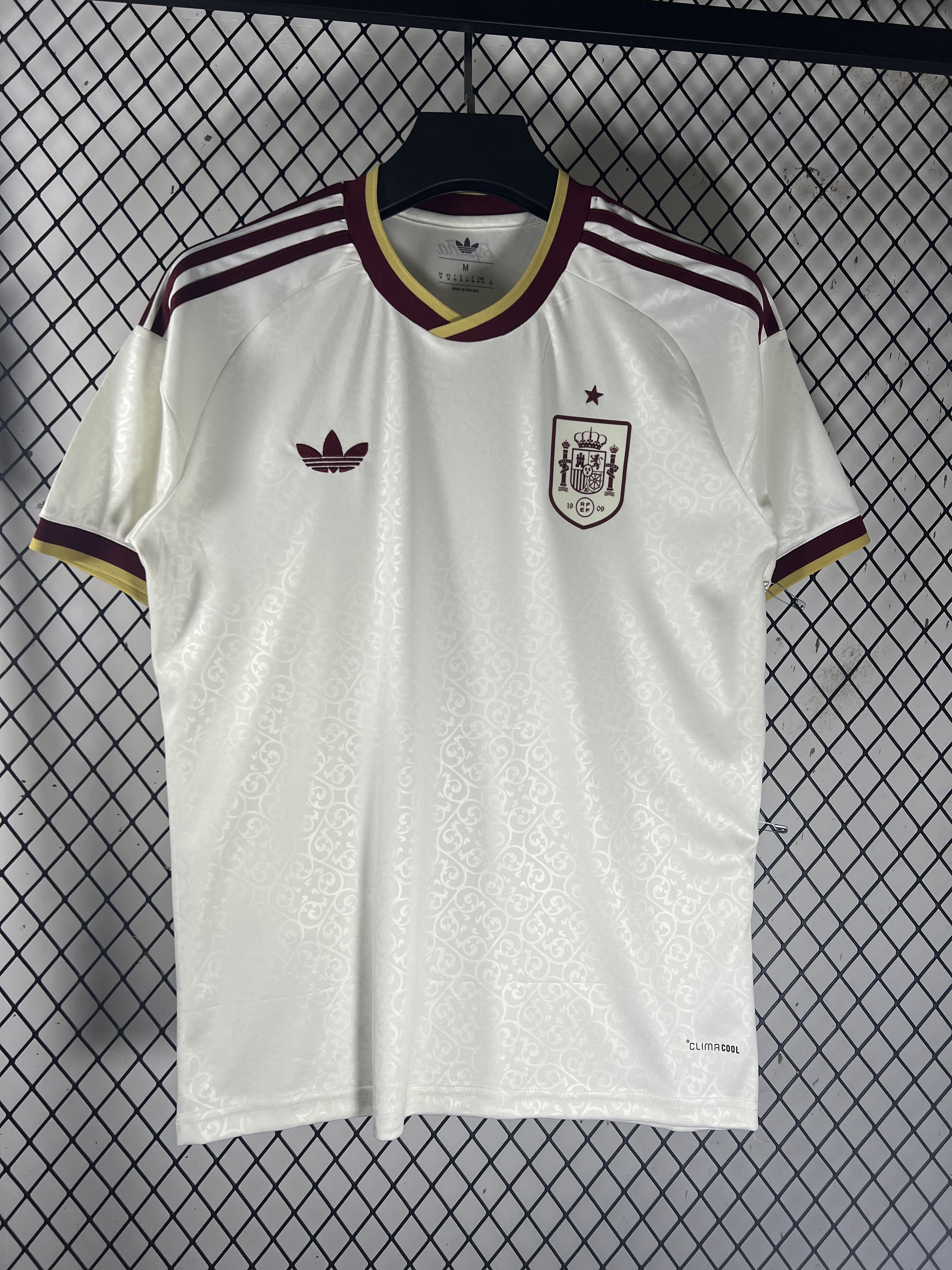 White Spain Away Jersey - view 3