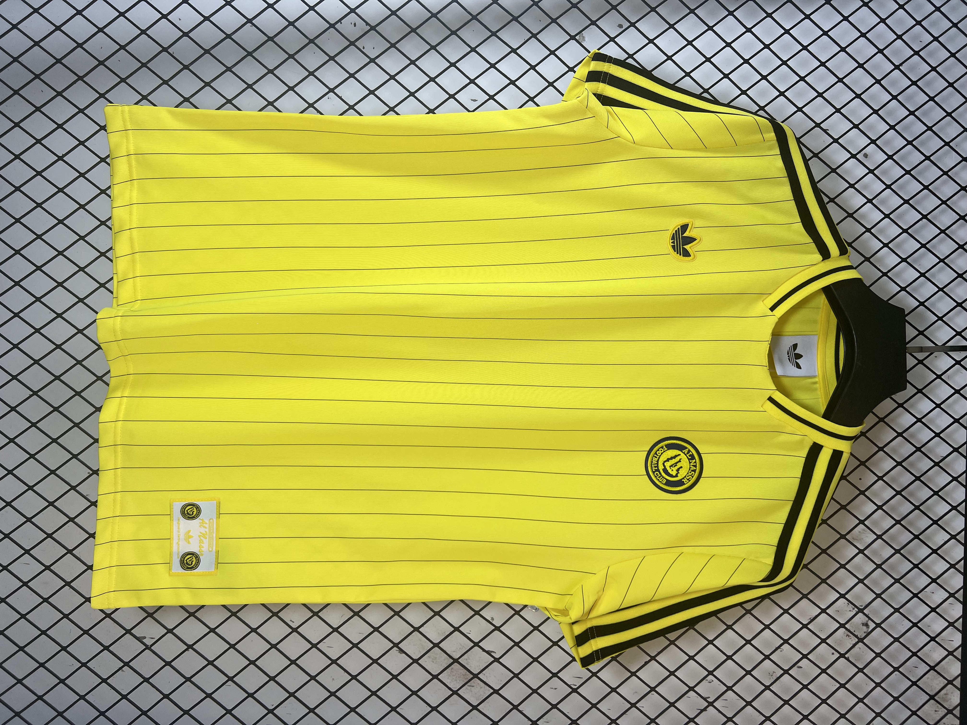 Yellow Al Nassr Retro - view 3