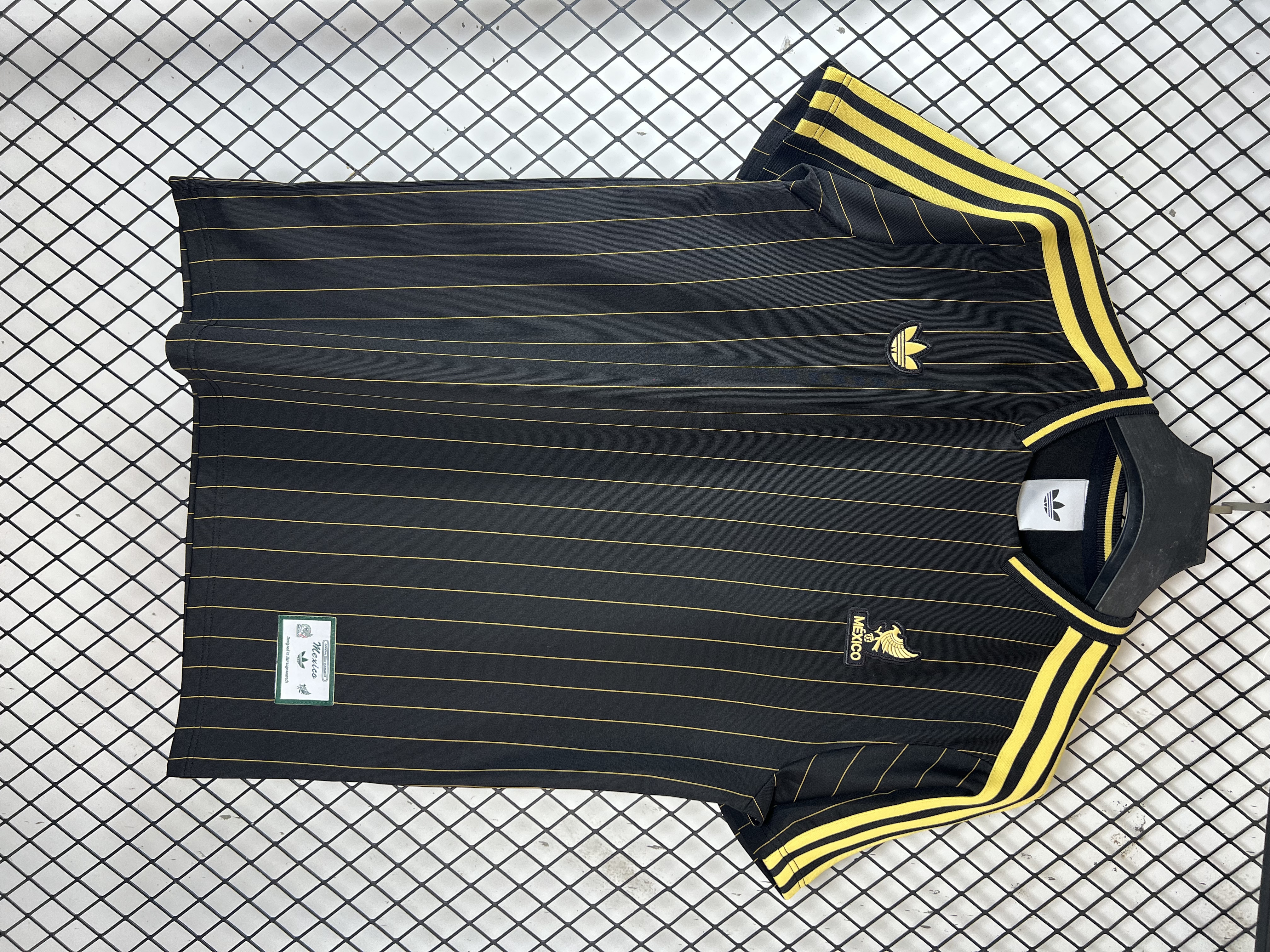 Black Mexico Retro - view 3