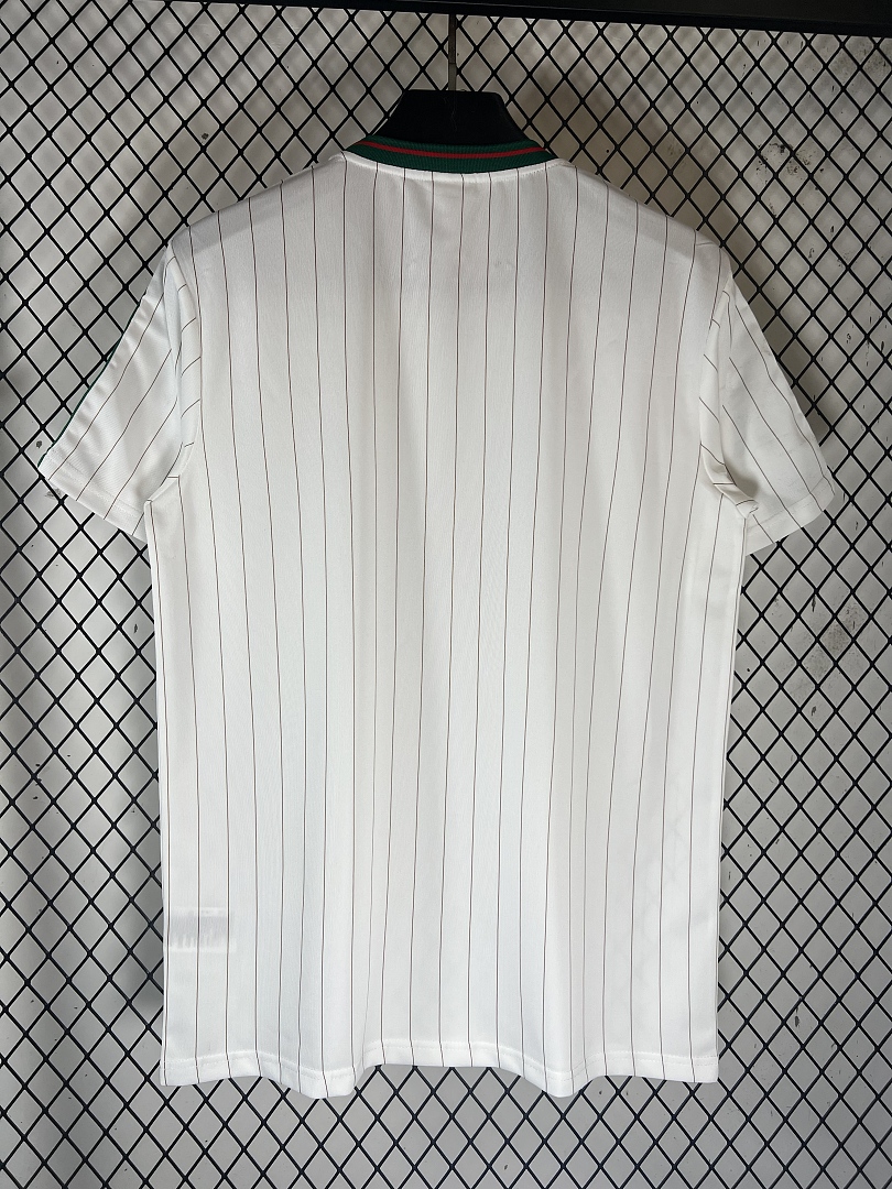 Green Shoulder White Algeria