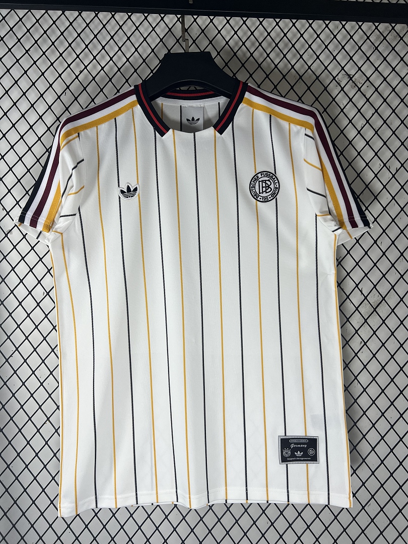 White Germany Retro - view 3
