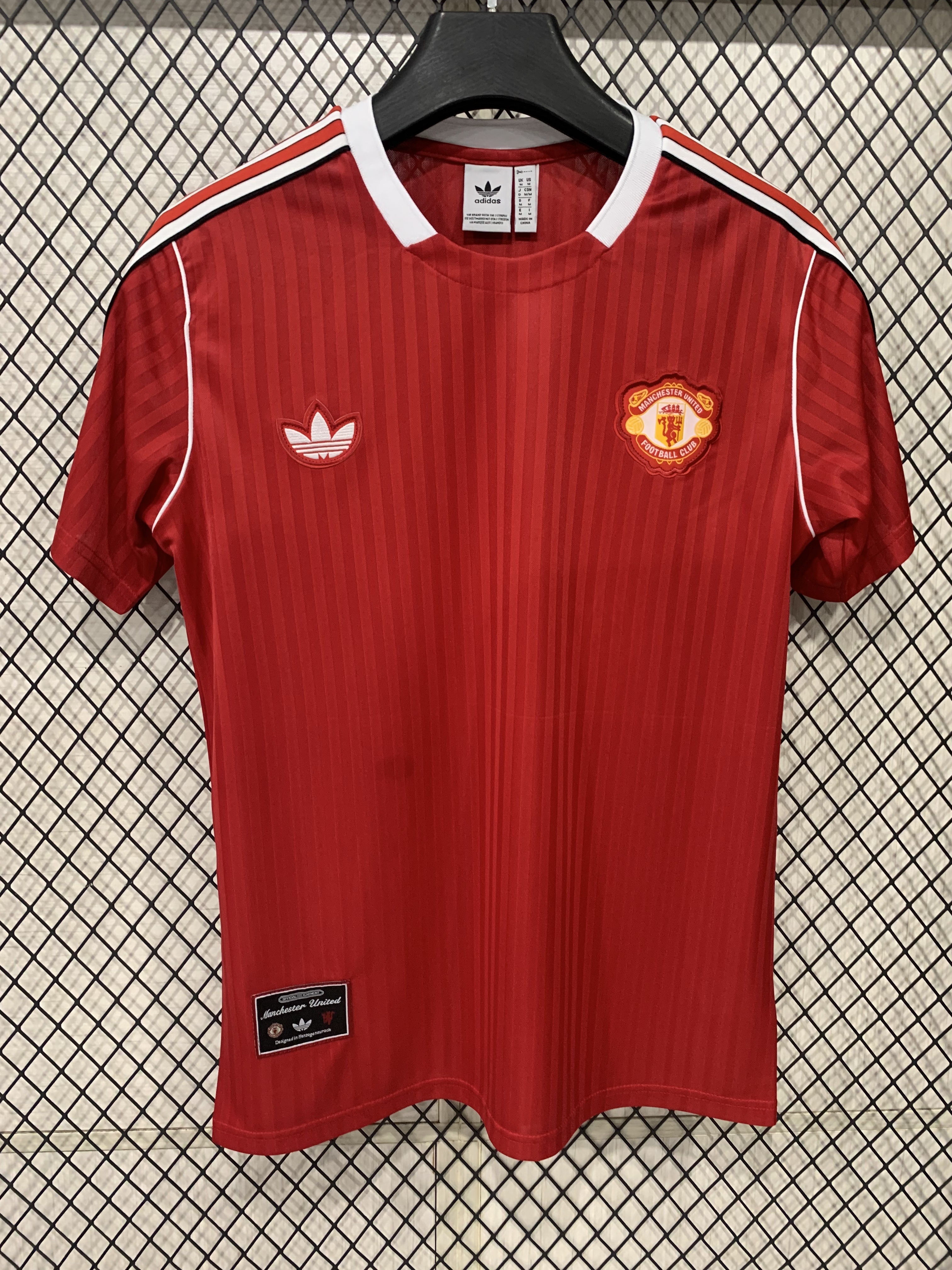 Manchester United Retro TRed S-4 XL