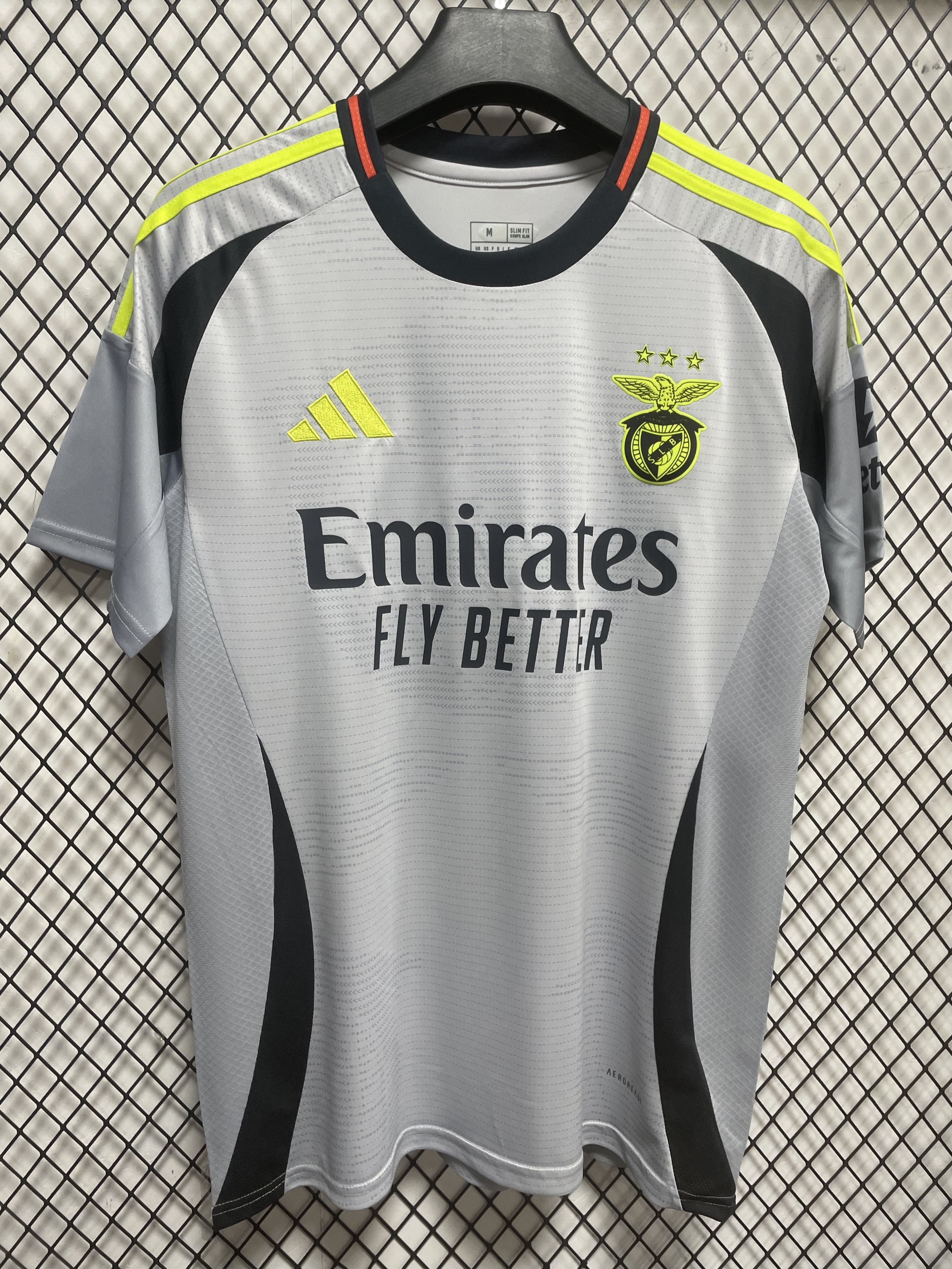 Benfica 2 Away Jersey S-4 XL - view 3