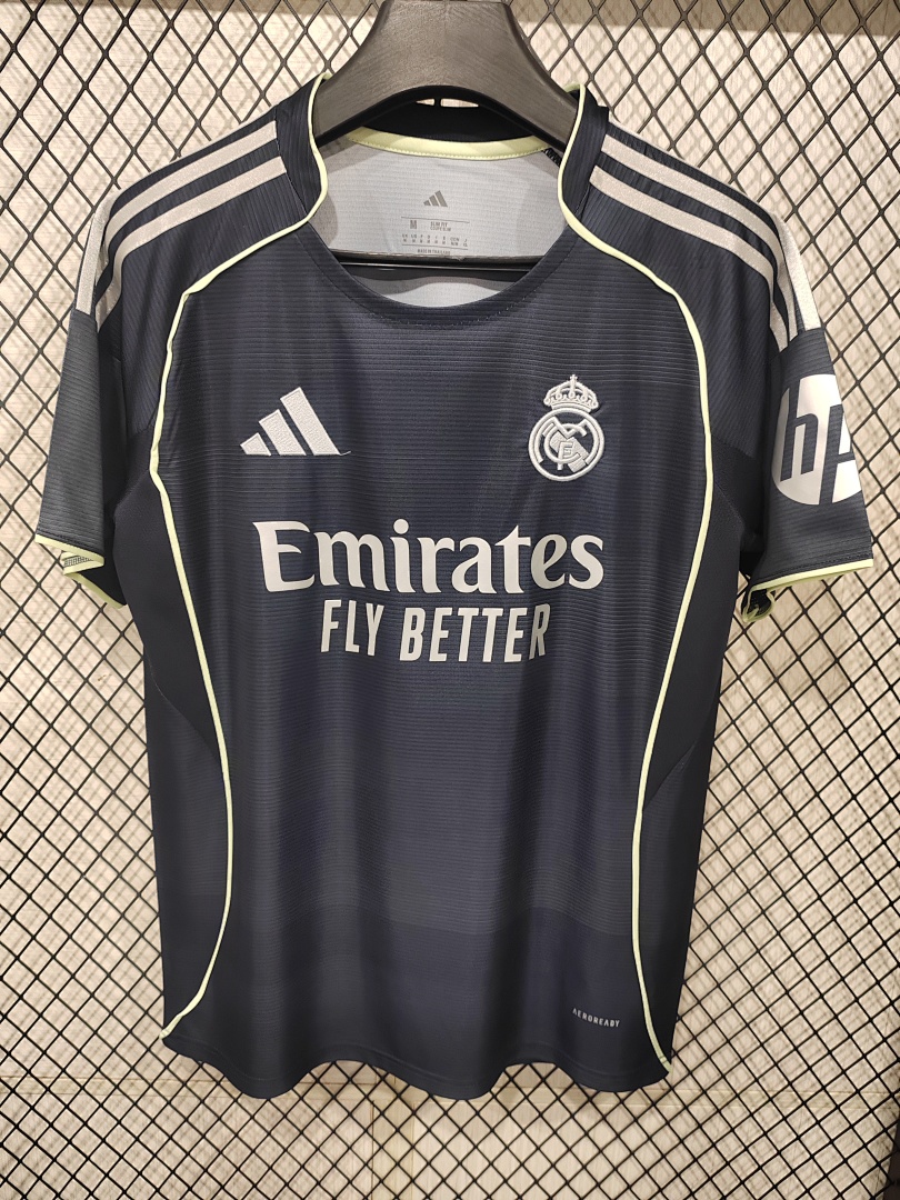 Real Madrid Away Jersey S-4 XL - view 3