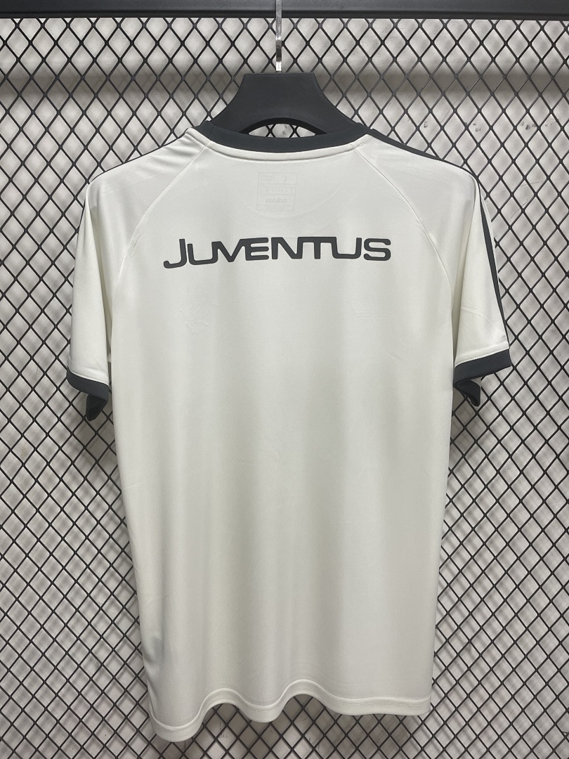 Juventus 3 Away Jersey Goalkeeper Jersey S-4 XL - view 4